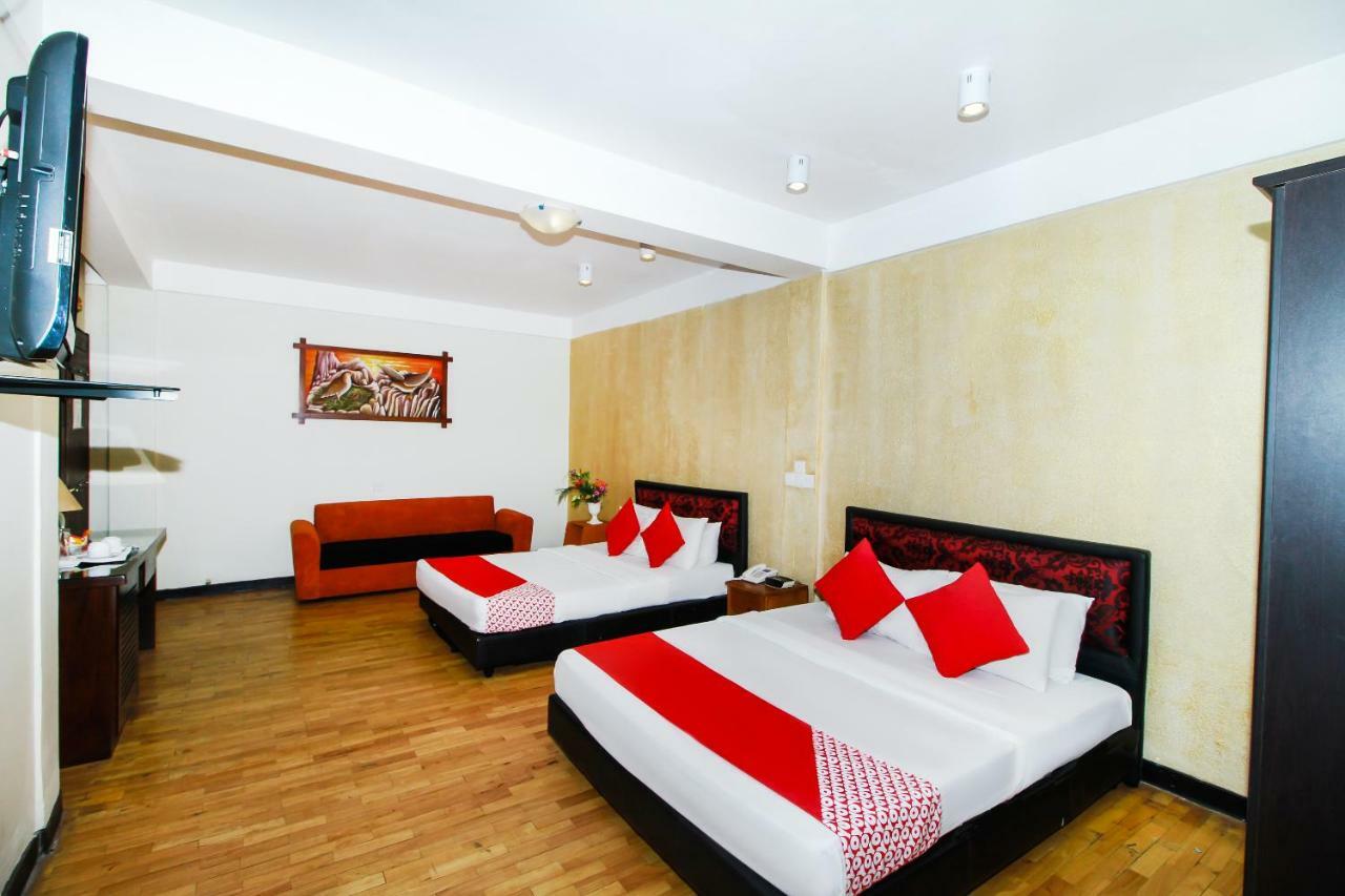 Omega Regency Colombo Hotel Buitenkant foto